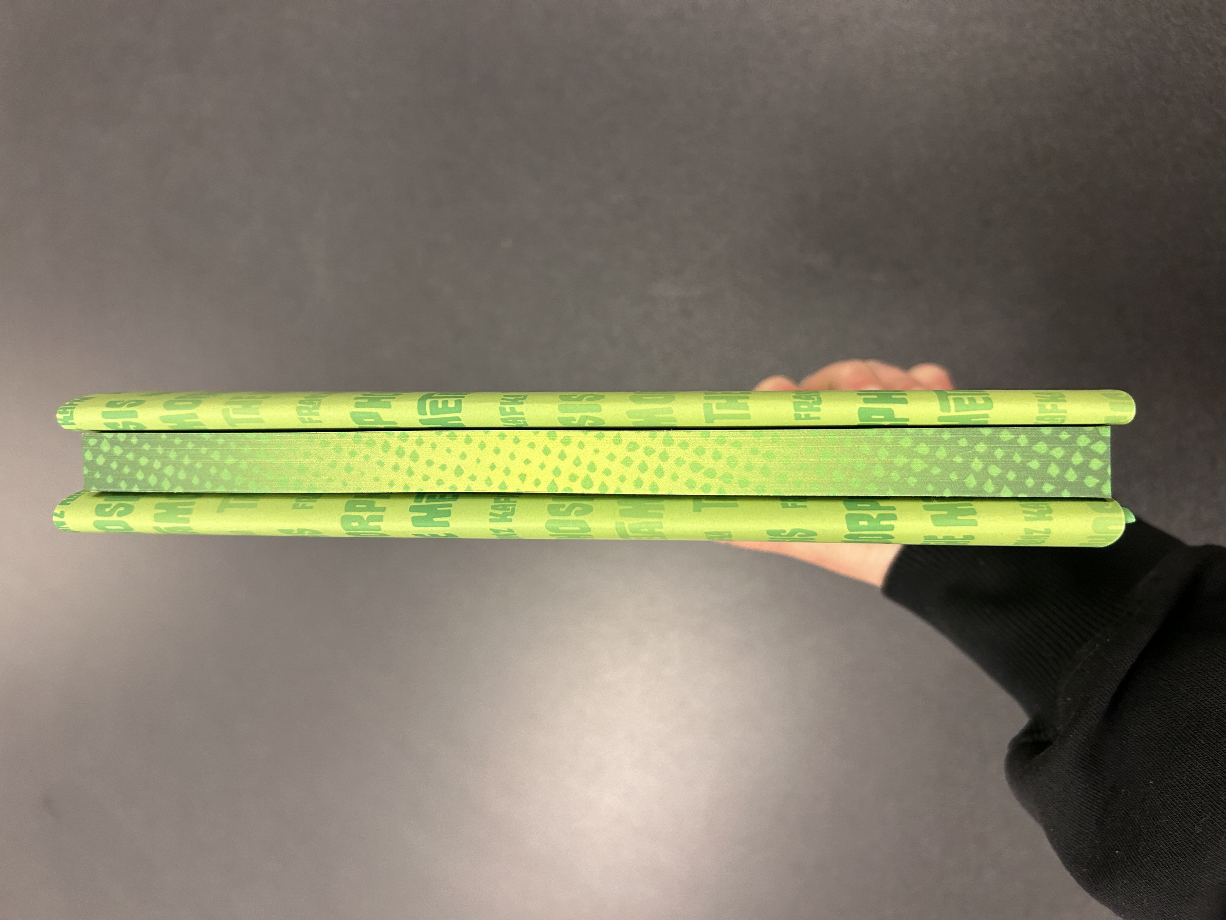 Green printed book edges